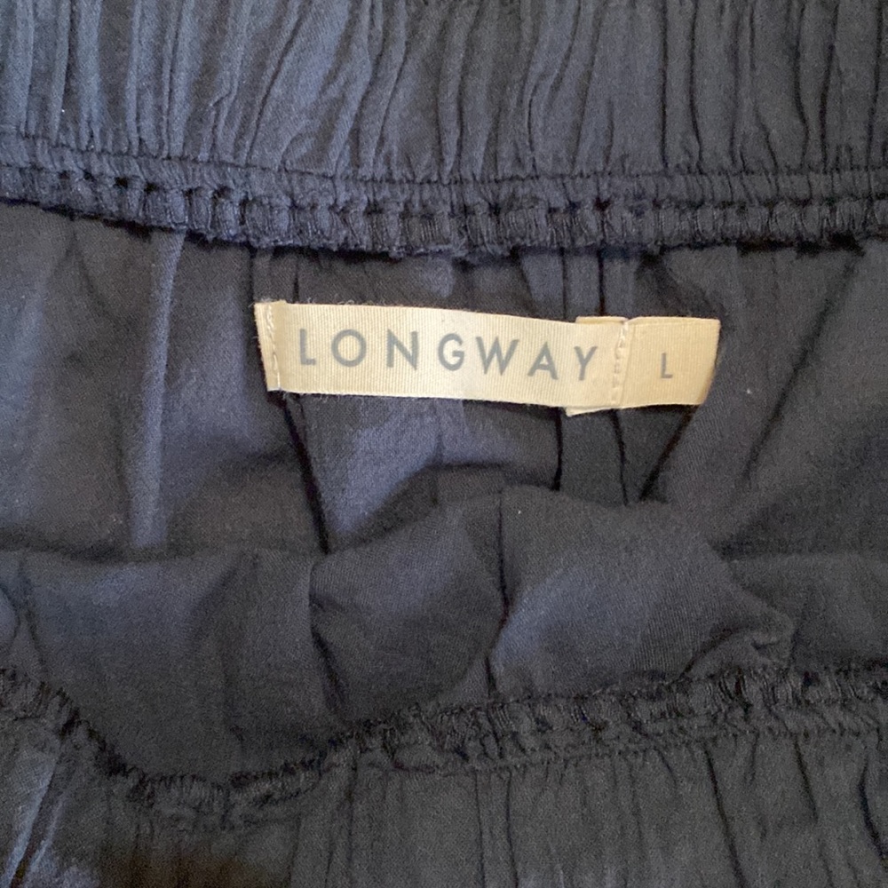 Long way California navy blue tired maxi skirt. - Picture 2 of 2